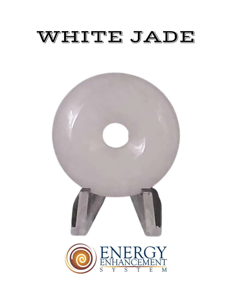 a white jade medallion